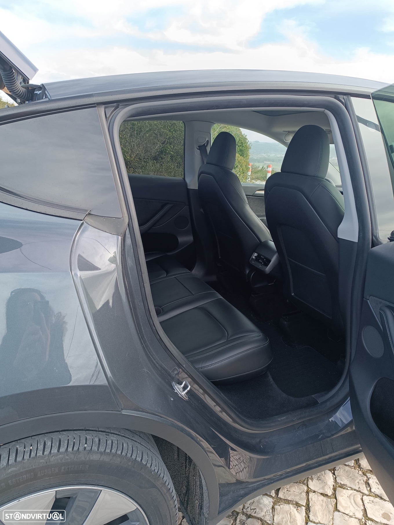 Tesla Model Y Long Range Tração Integral - 11