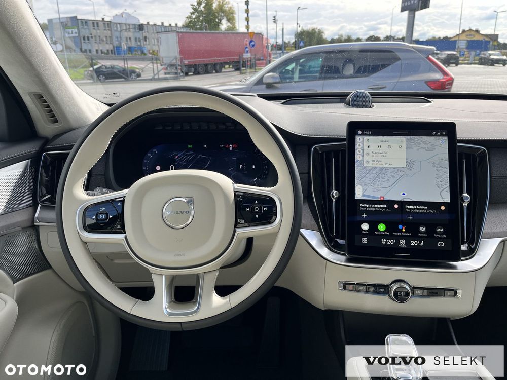 Volvo XC 90 - 25