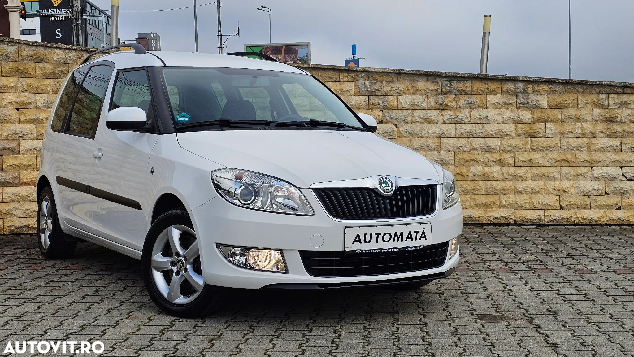 Skoda Roomster 1.2 TSI DSG Ambition - 1