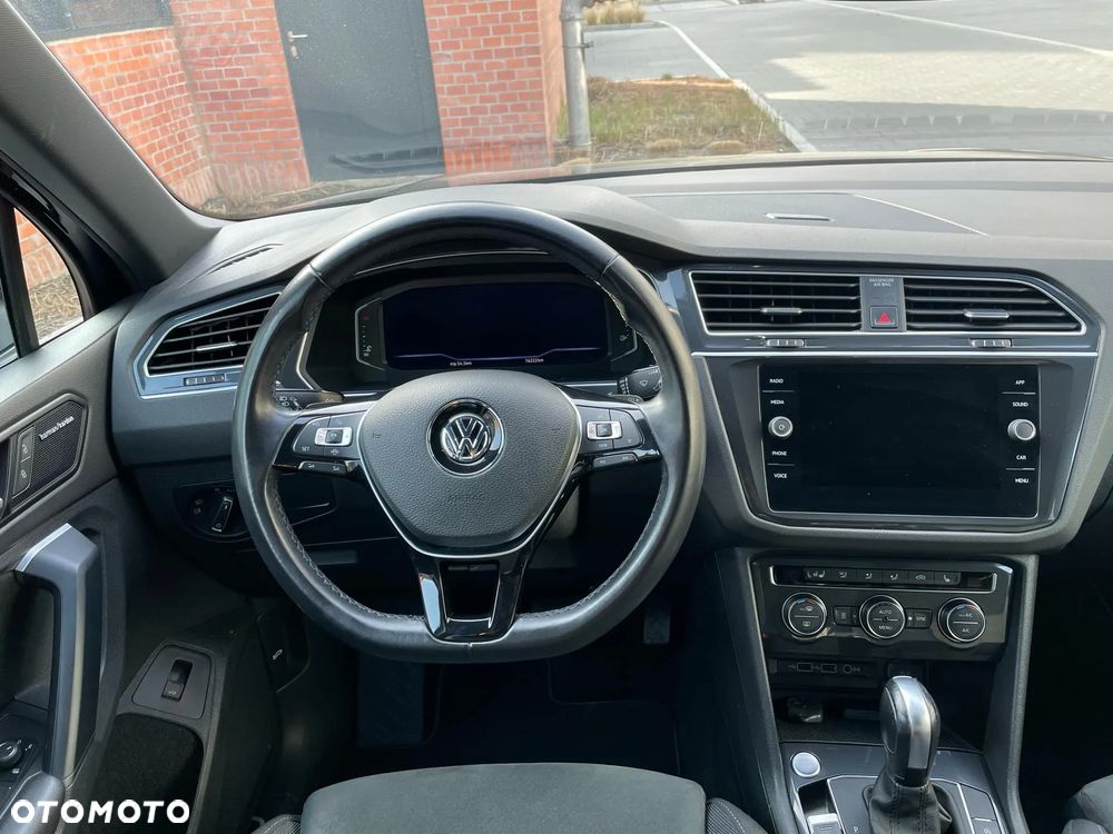 Volkswagen Tiguan 2.0 TDI SCR 4MOTION (BlueMotion Techn.) DSG Highline - 20
