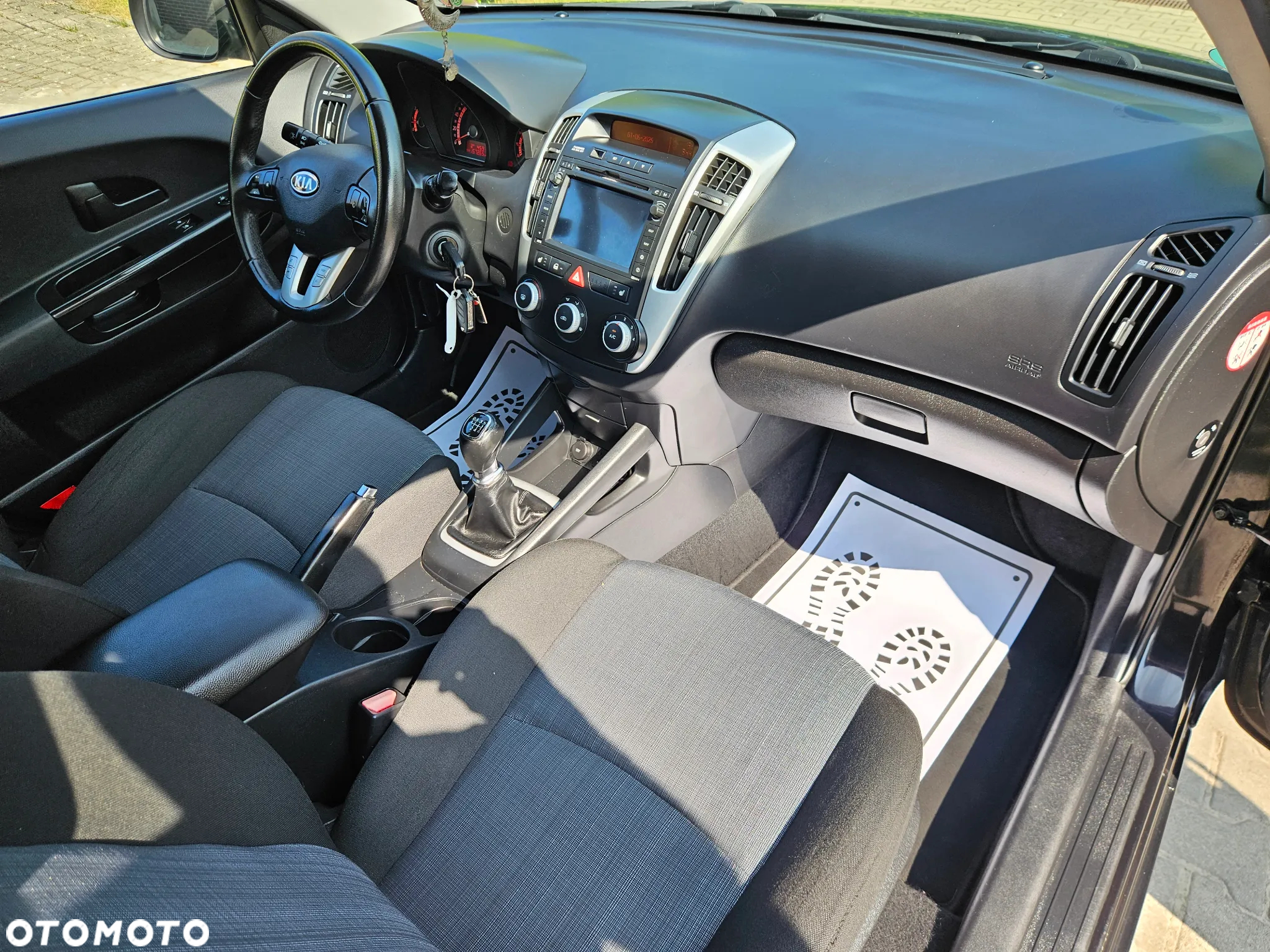 Kia Ceed 1.6 CVVT Dream-Team Edition - 7
