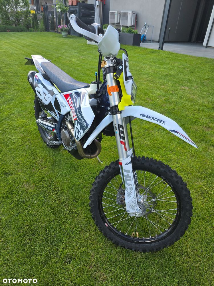 Husqvarna FE - 10