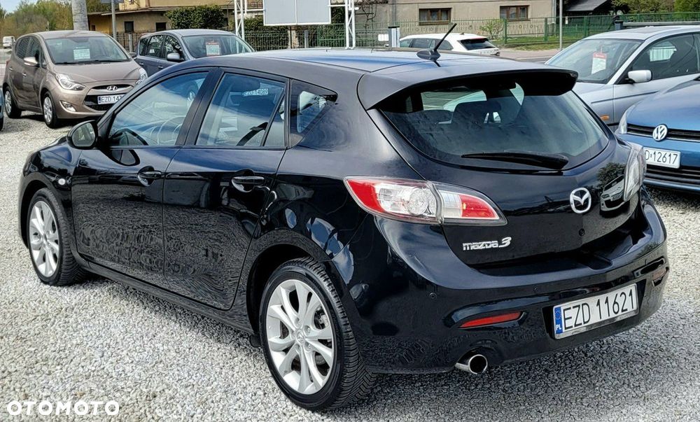 Mazda 3 1.6 CD Exclusive + - 3