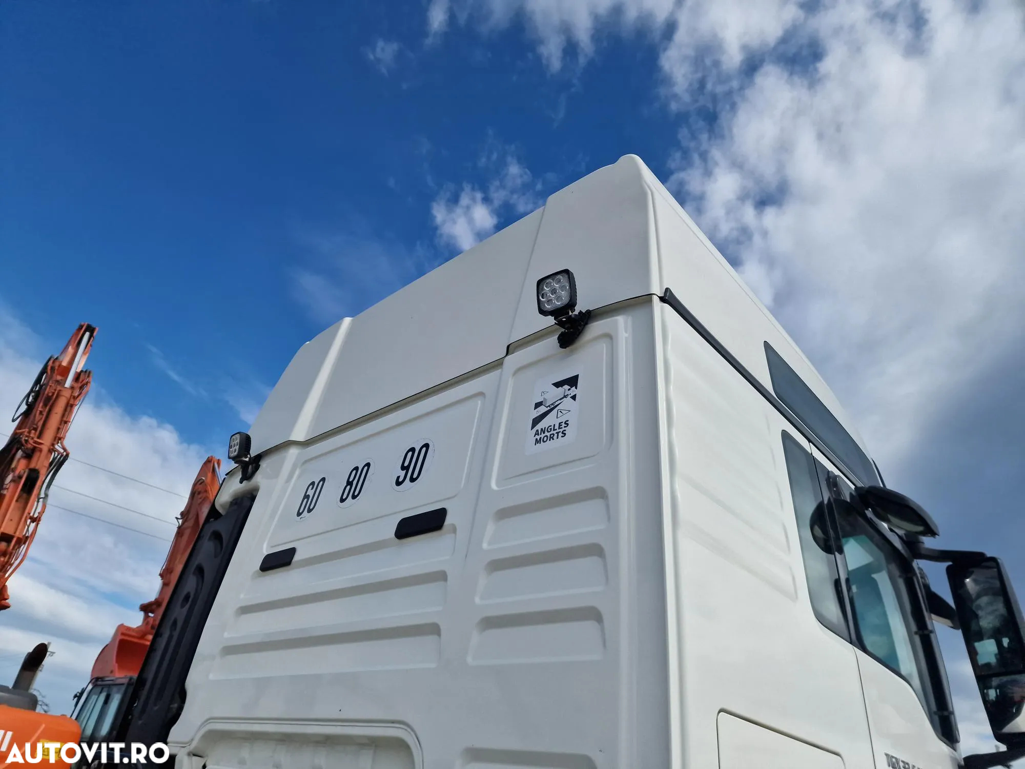 MAN TGX 33.640 6x4, 2019, 353.513km, 650CP euro 6, XXL, cutie automata+INTARDER 6 trepte, 2 paturi, goarne, parasolar, girofar, Anv balon punte fata NOI, posibilitate leasing PROMOTIE 50.900 EUR+Tva - 22