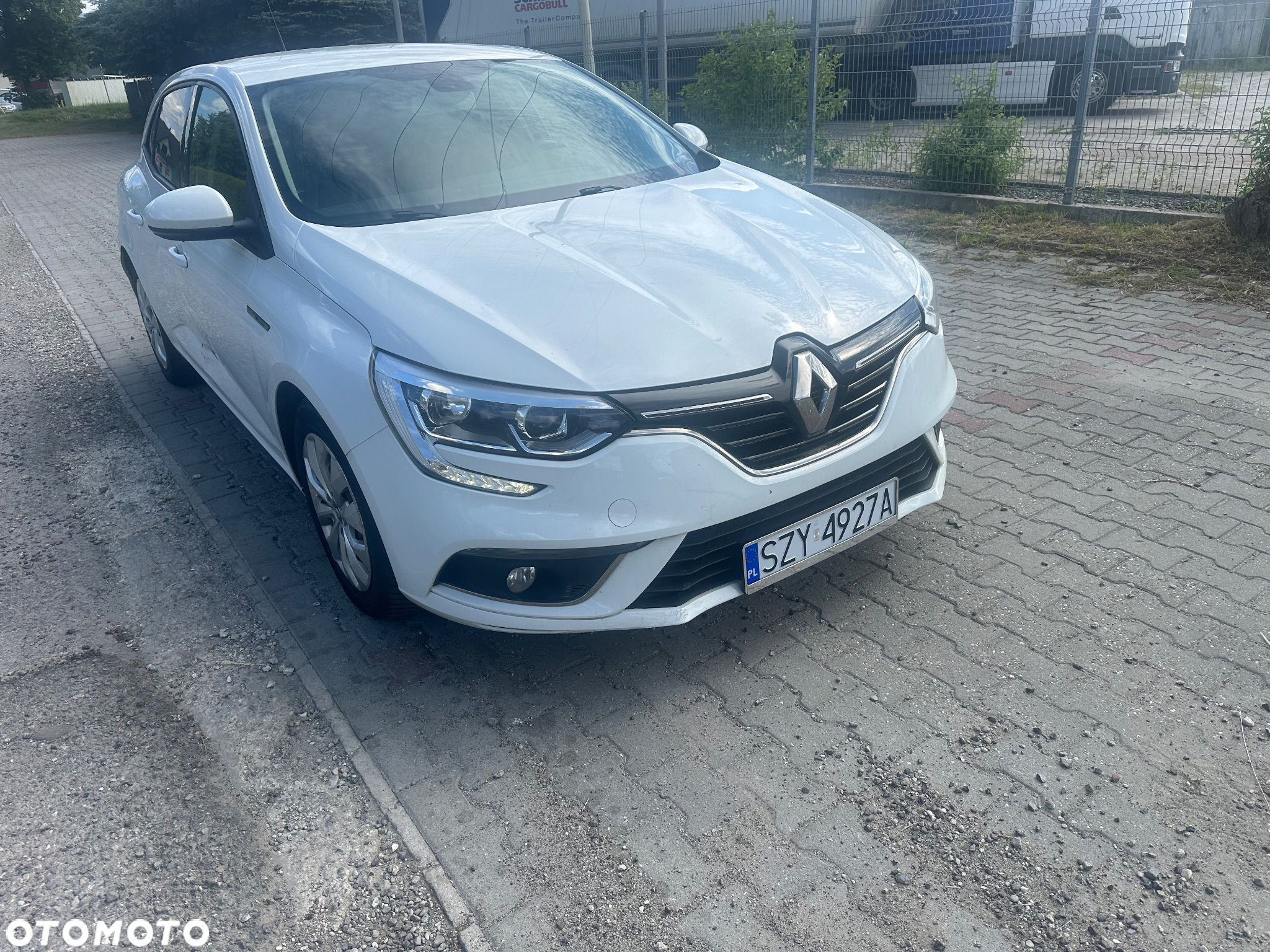 Renault Megane 1.5 dCi Energy Bose EU6 - 4