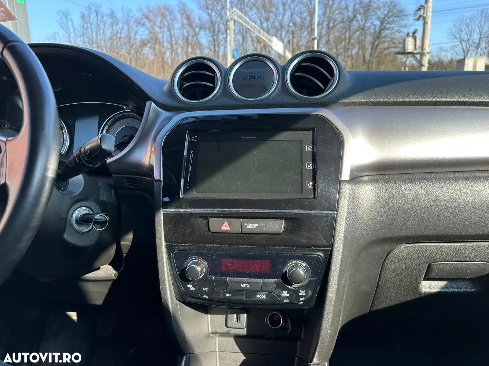 Suzuki Vitara 1.4 Boosterjet AllGrip MHEV Spirit - 9