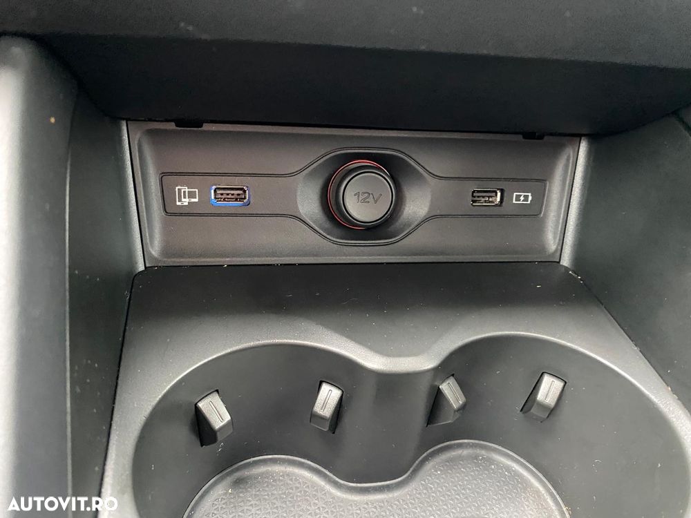 MG HS 1.5 T-GDi 7DCT Exclusive - 24