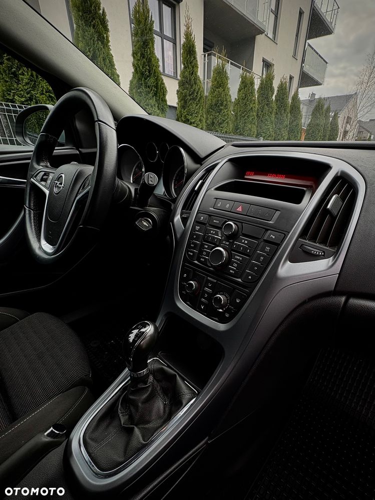 Opel Astra 1.4 Turbo Sport - 15