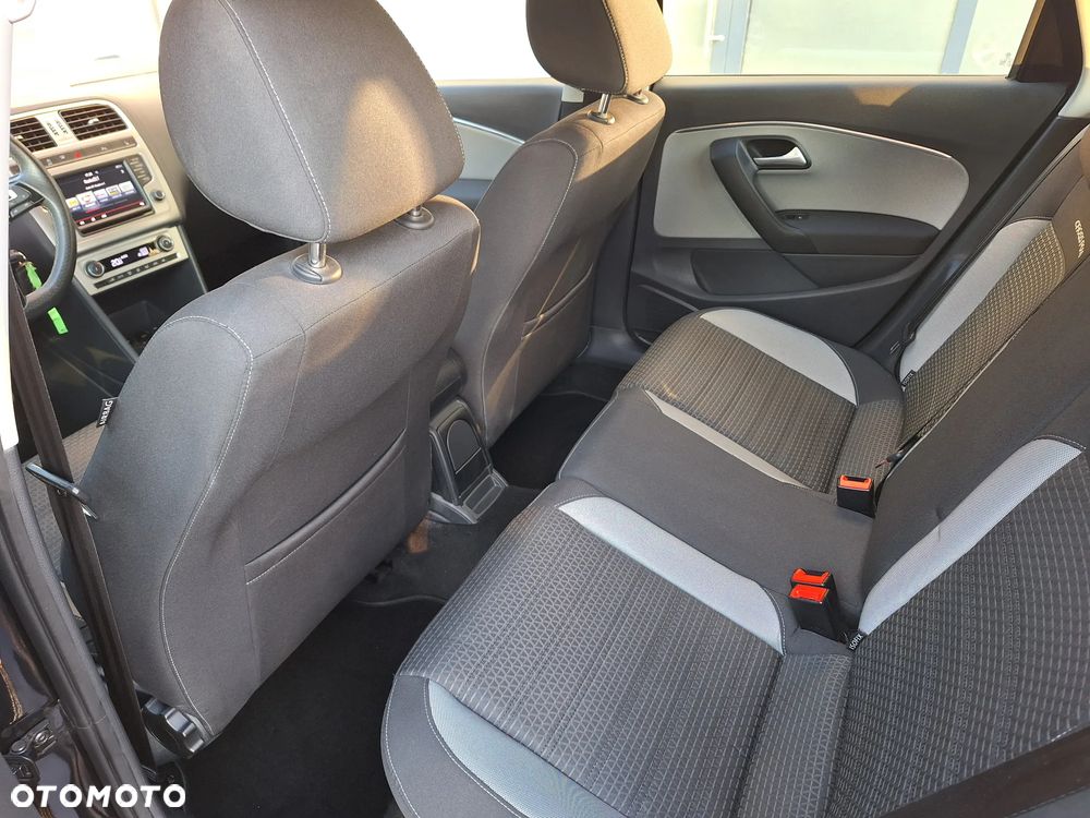 Volkswagen Polo Cross 1.2 TSI BMT - 15