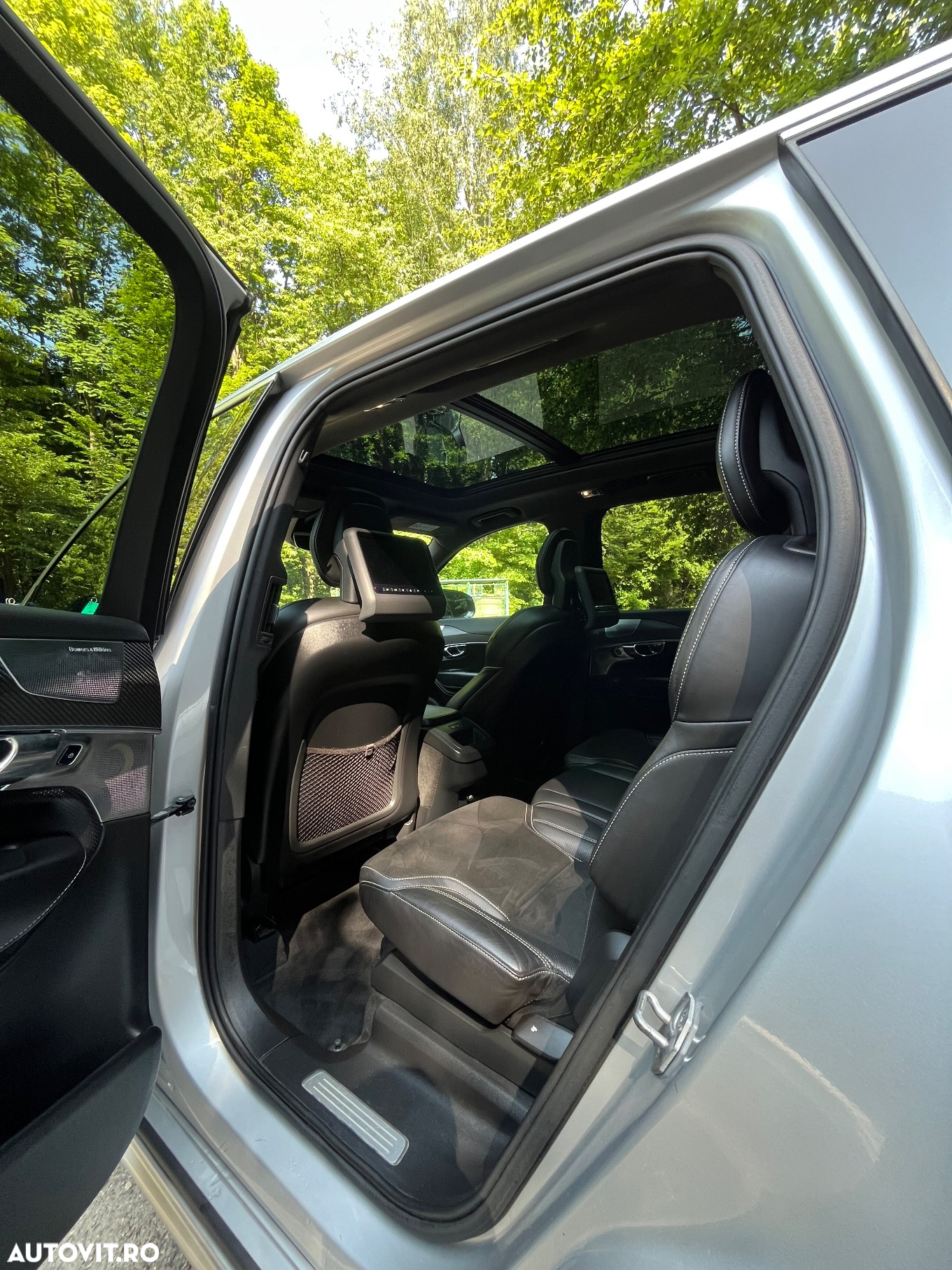 Volvo XC 90 D5 AWD Geartronic RDesign - 11