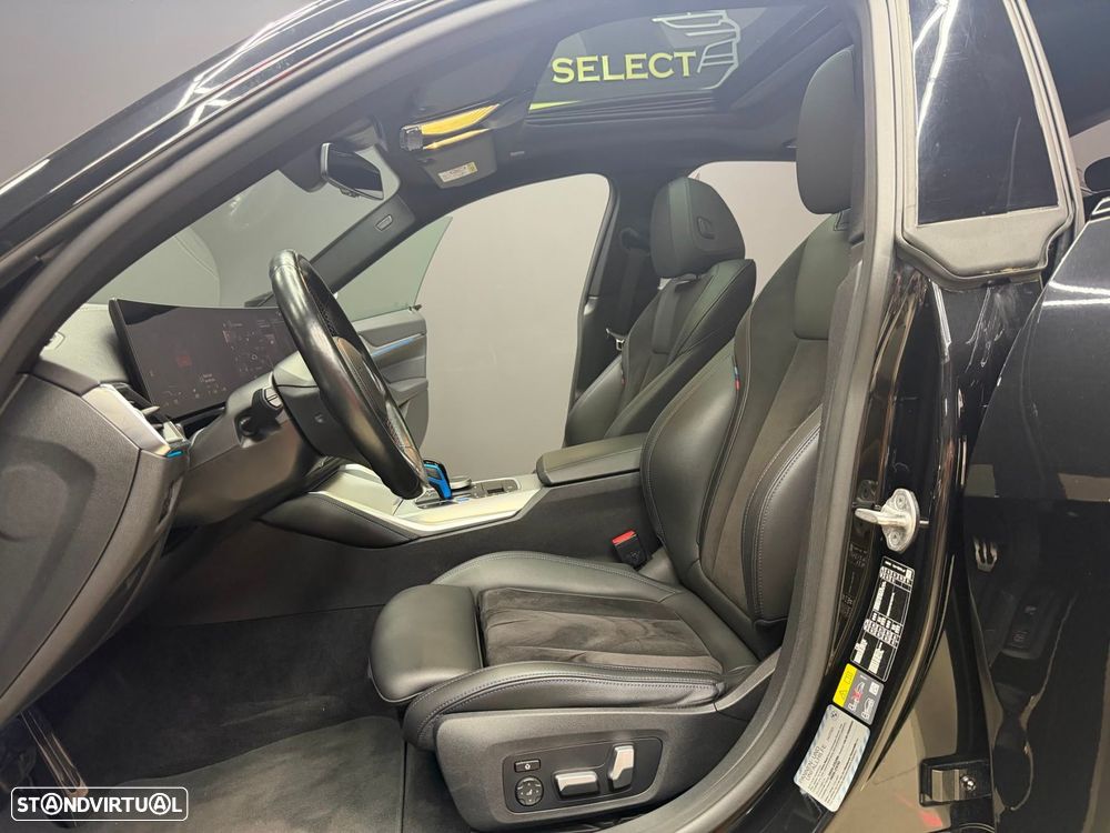 BMW i4 M50 Gran Coupe - 32
