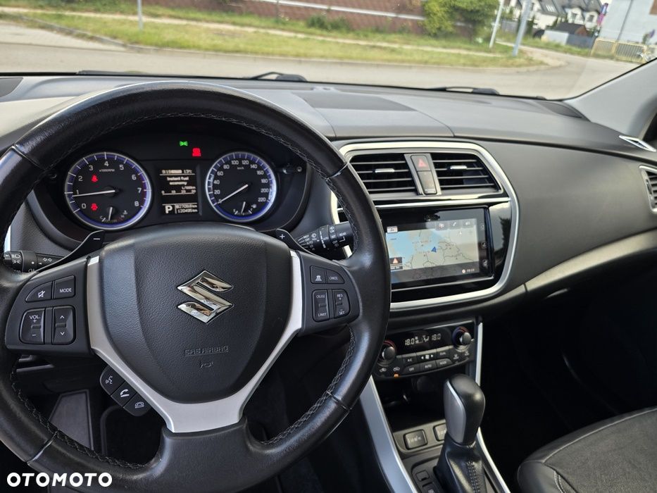 Suzuki SX4 S-Cross 1.4 T Premium 4WD - 26