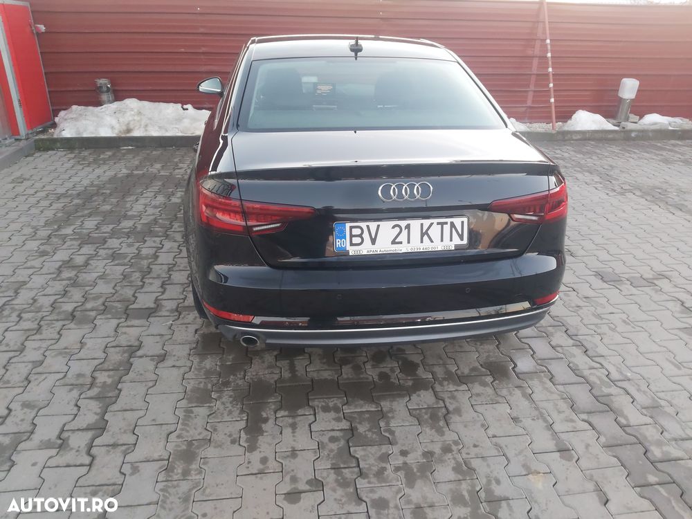 Audi A4 2.0 TDI S tronic - 2