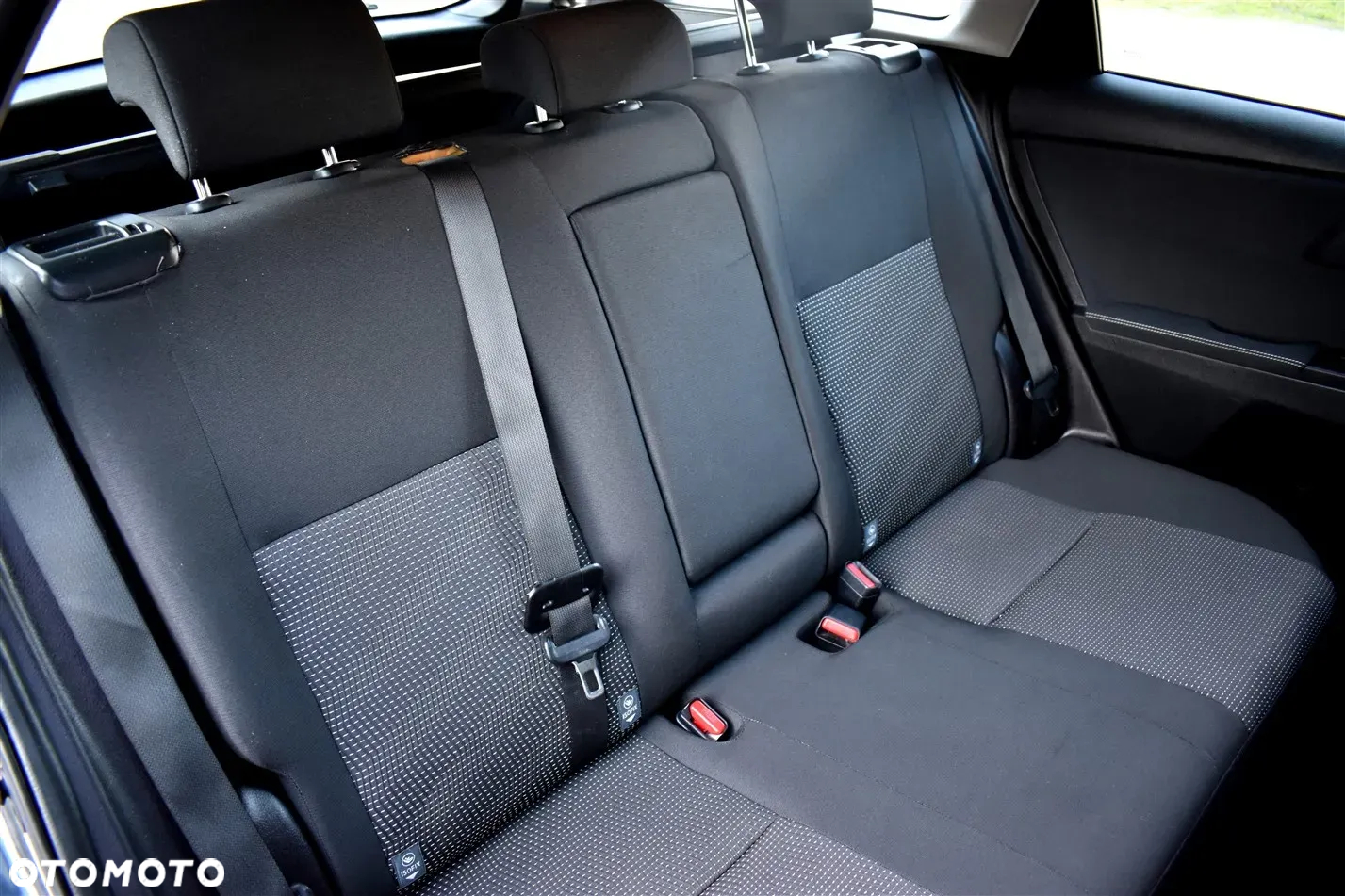 Toyota Auris 1.6 Sprint - 17