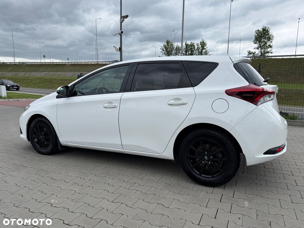 Toyota Auris 1.33 VVT-i Active - 14