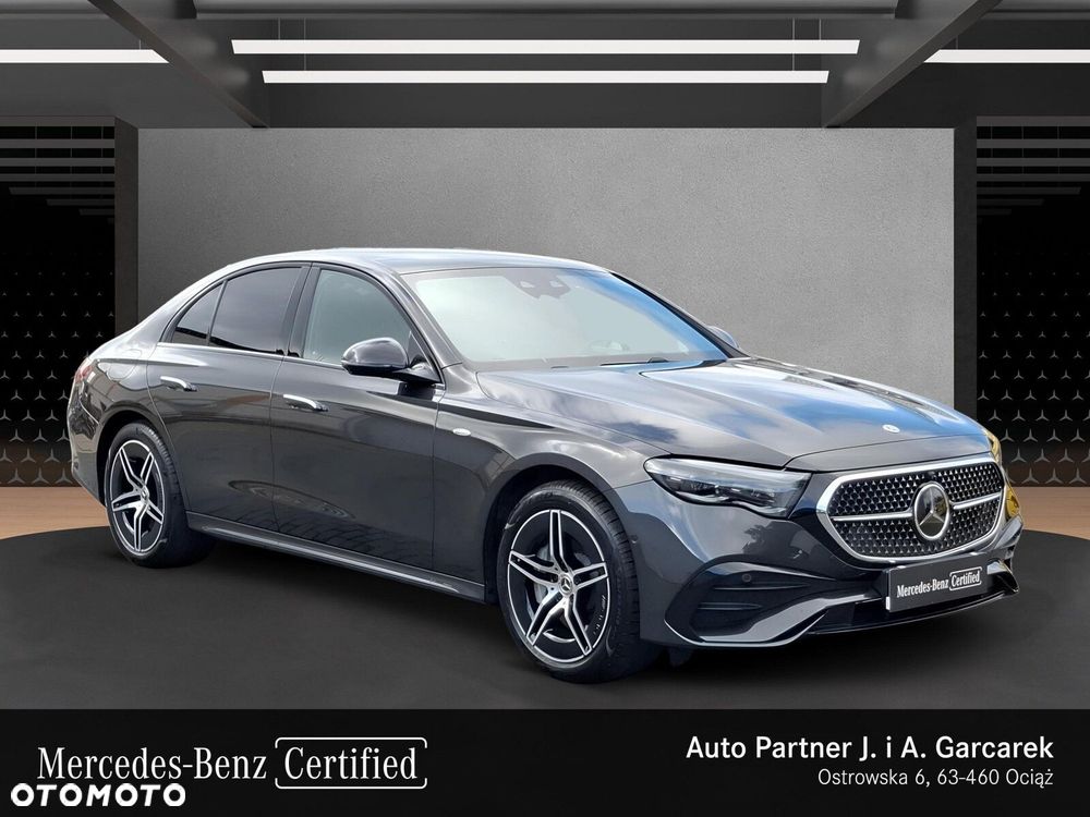 Mercedes-Benz E-Class 2025 photo 2