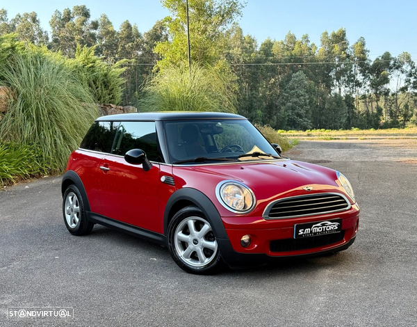 MINI 3 Portas One