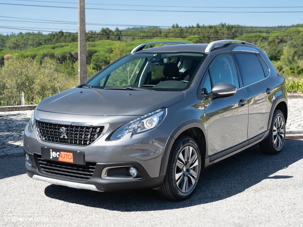 Peugeot 2008 1.2 PureTech Allure EAT6 - 3