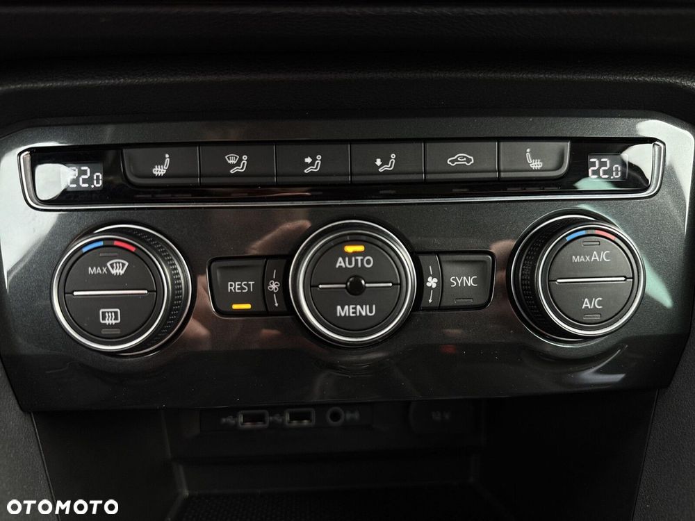 Volkswagen Tiguan 1.5 TSI EVO Comfortline - 26