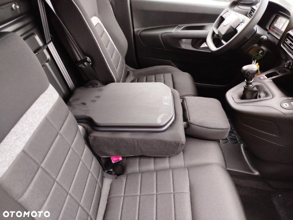 Citroën BERLINGO VAN - 26