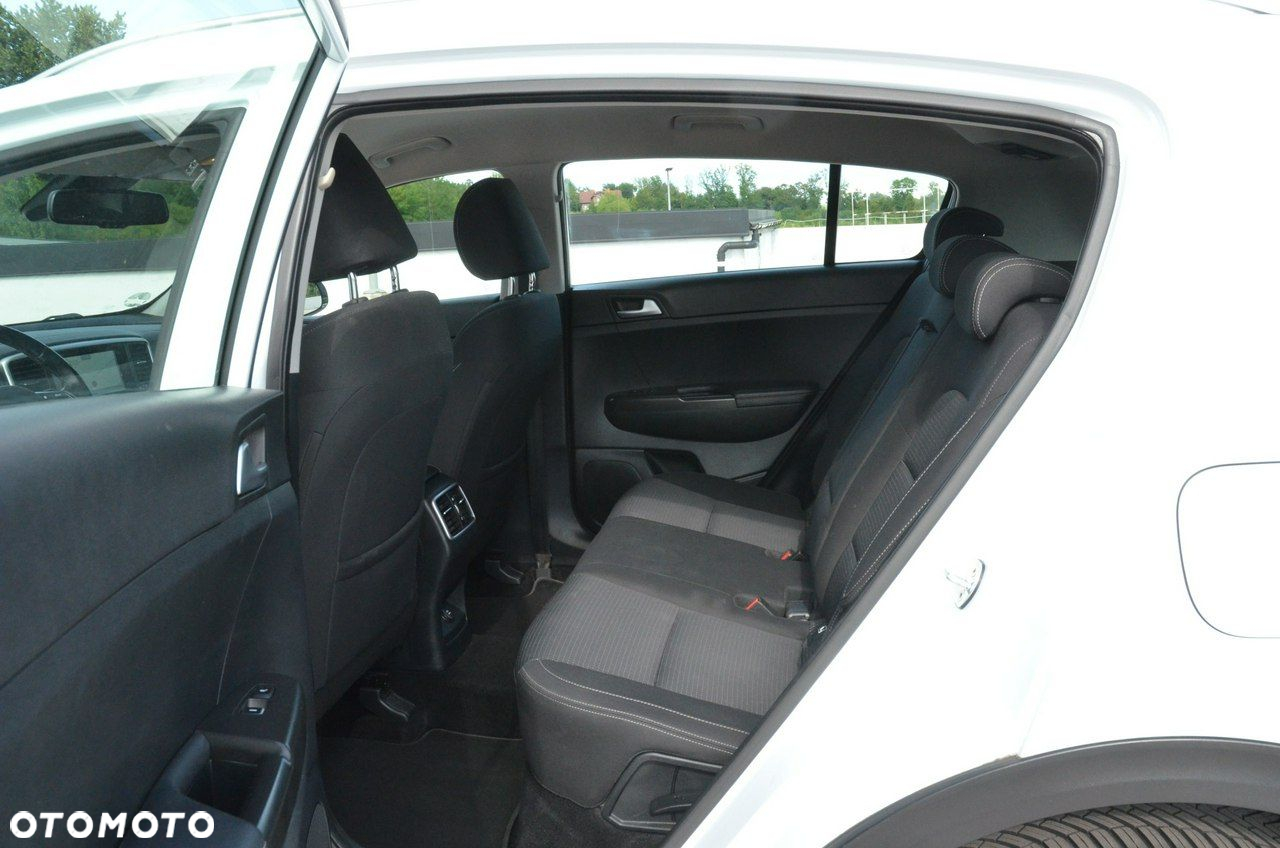 Kia Sportage - 33