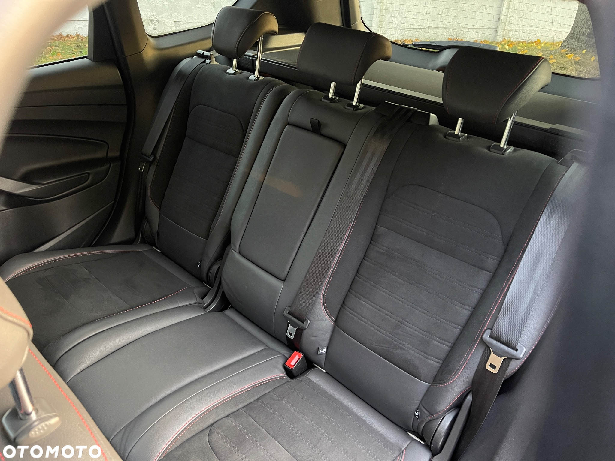Ford Kuga 1.5 EcoBoost 2x4 ST-Line - 37