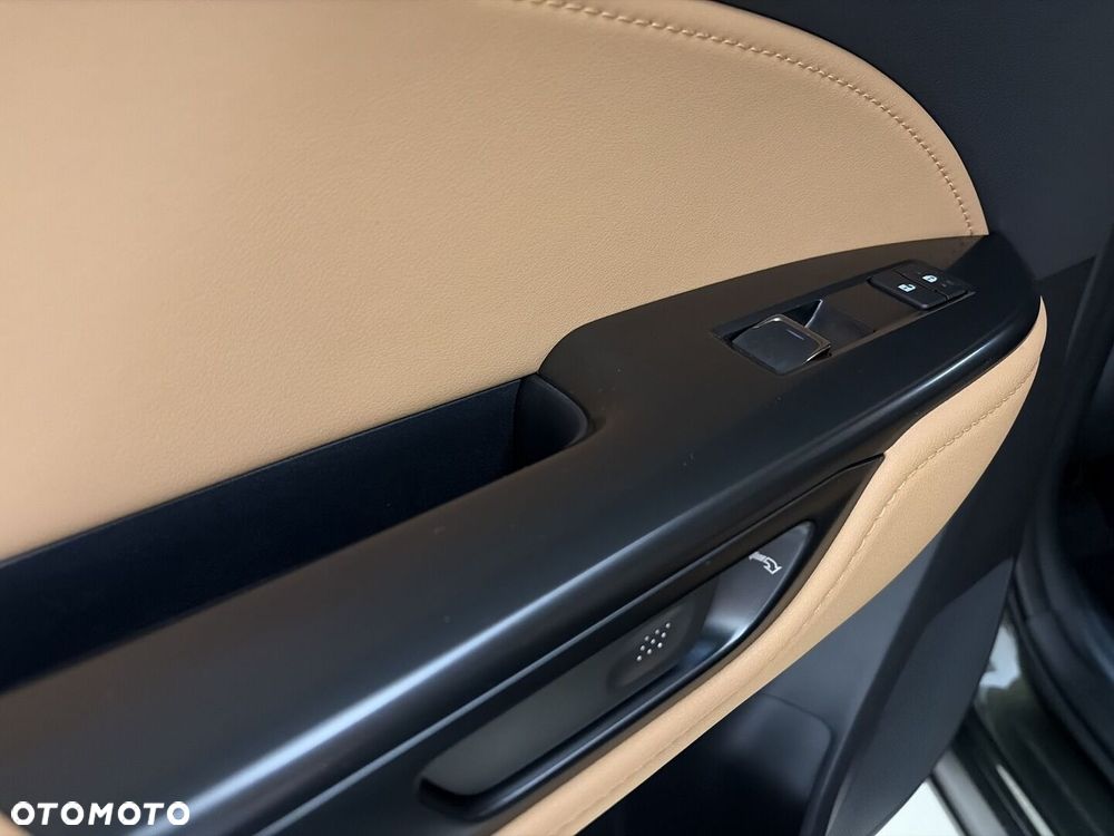 Lexus NX - 22