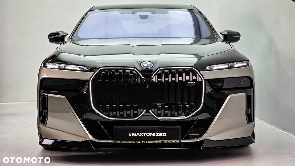BMW Seria 7 M760e PHEV xDrive Individual Edition sport - 4