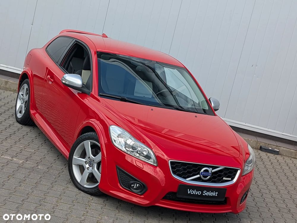 Volvo C30 D4 R-Design - 11