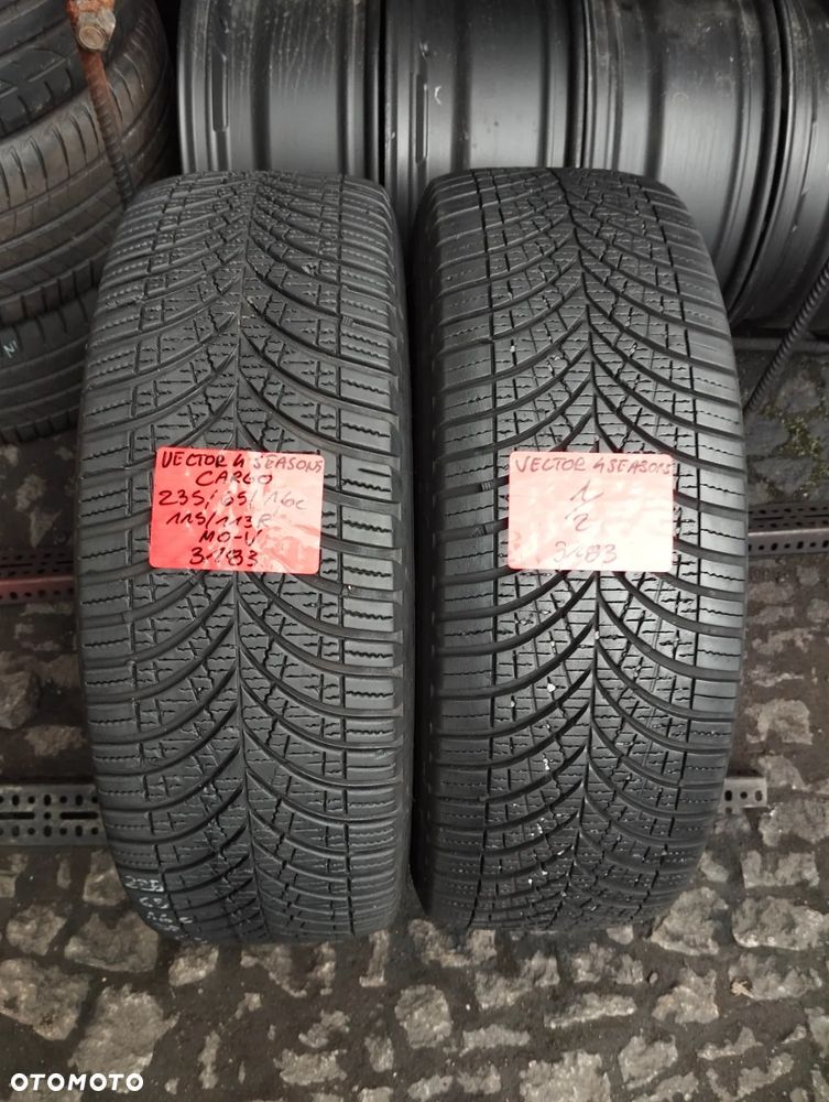 Goodyear Vector 4Seasons Cargo 235 65 16C 115 R 2szt - 1