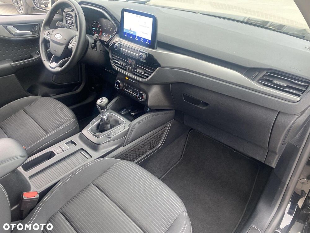 Ford Kuga - 14