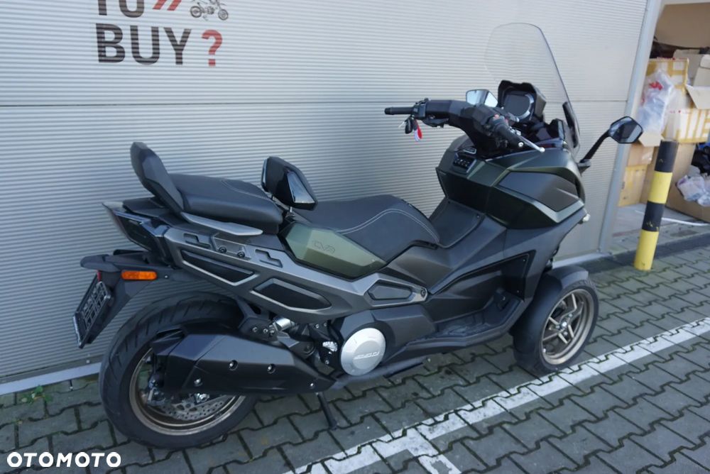 Kymco CV3 - 3