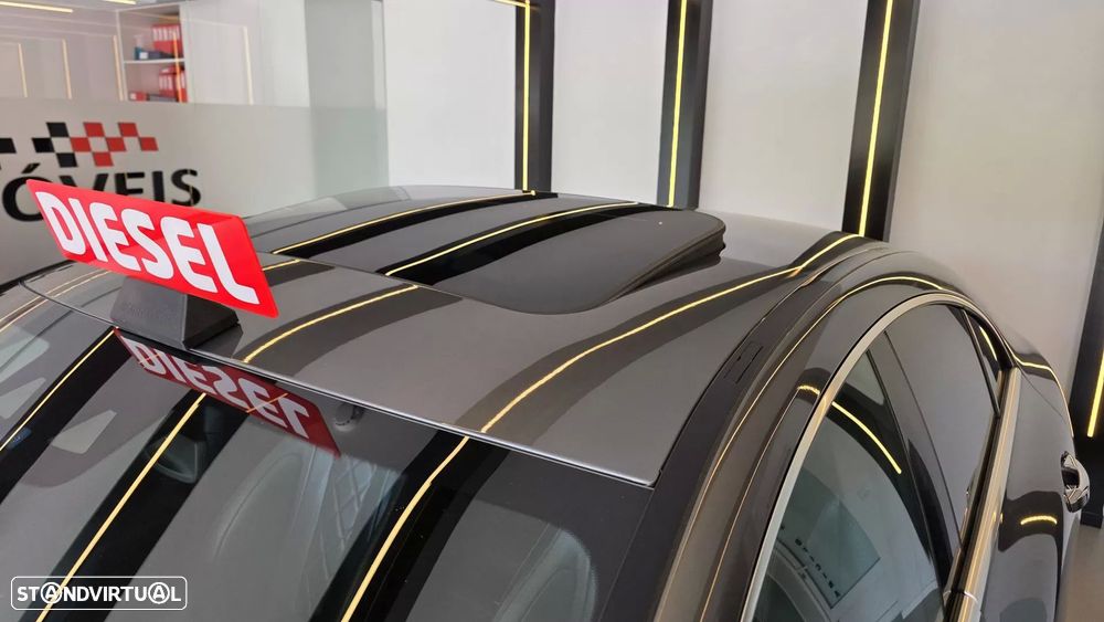 Mercedes-Benz CLS 400 d 4Matic AMG Line - 35