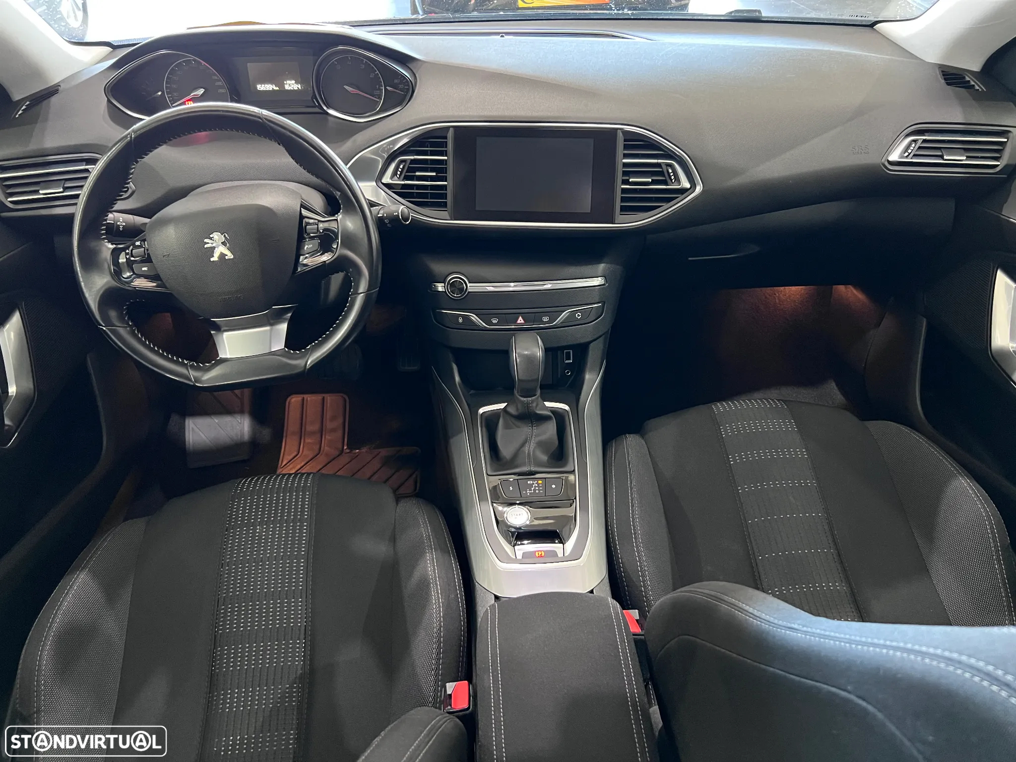 Peugeot 308 SW 1.2 PureTech Allure EAT6 - 5