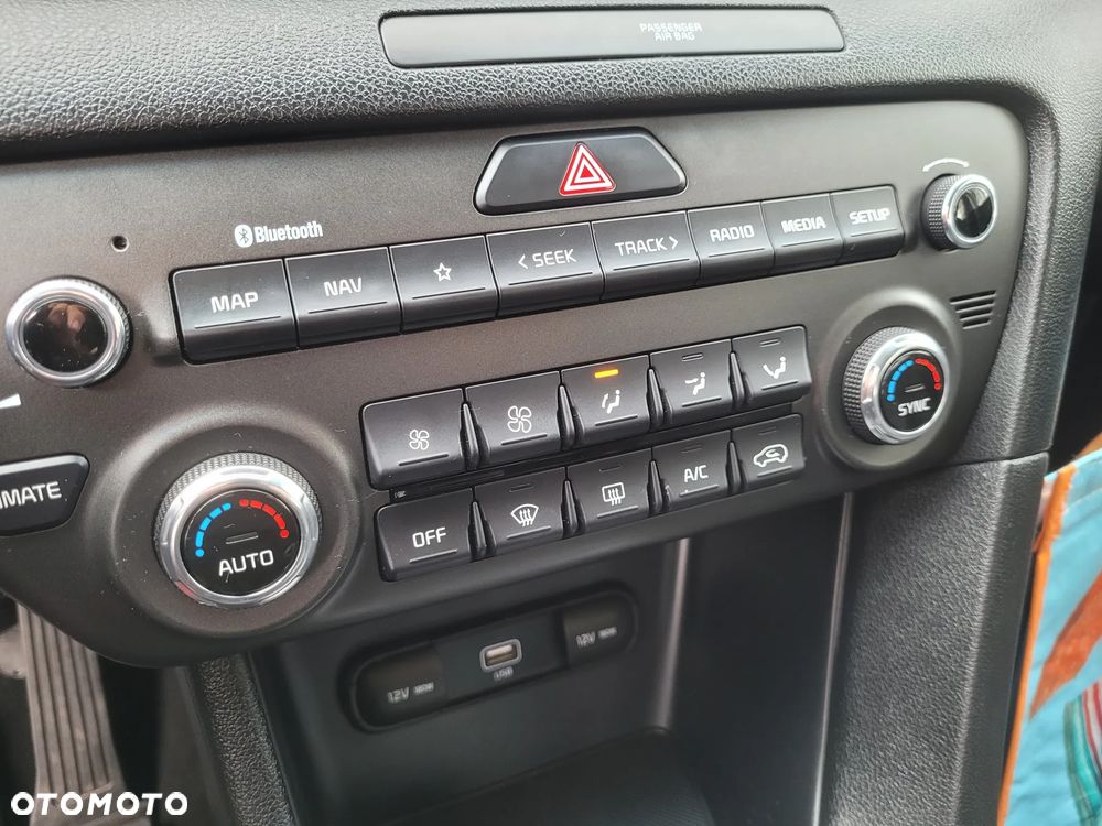 Kia Sportage - 12