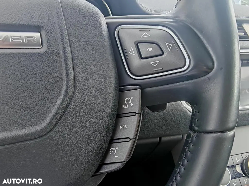 Land Rover Range Rover Evoque - 24