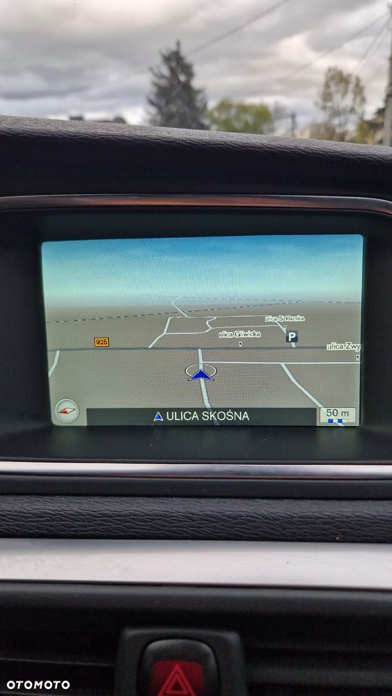 Volvo V40 D4 Drive-E Momentum - 23