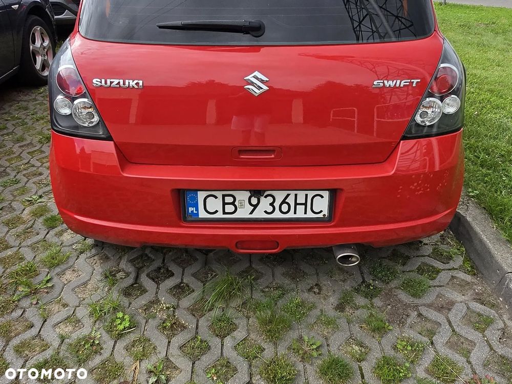 Suzuki Swift 2007 photo 3