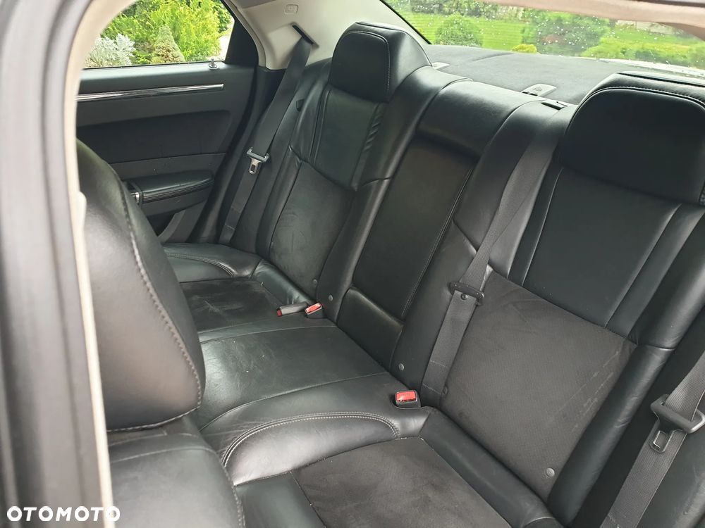 Chrysler 300C 3.0 V6 CRD - 7
