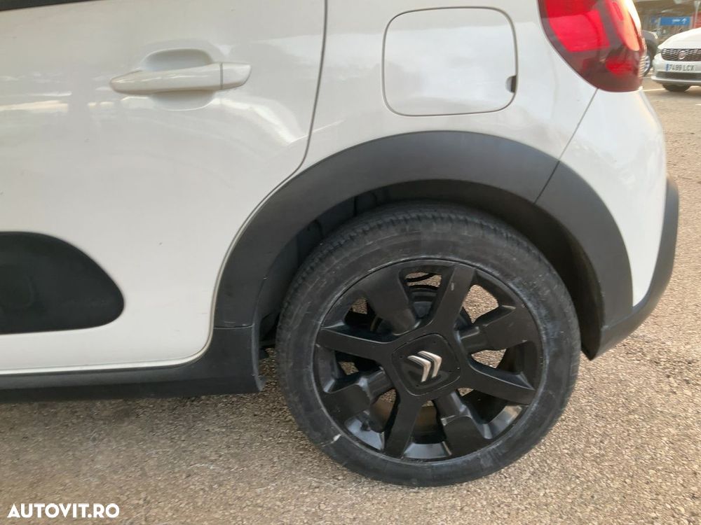 Citroën C3 1.2 PureTech BVM Shine - 6