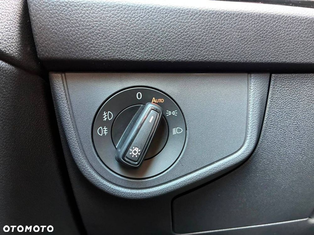 Volkswagen Polo - 23