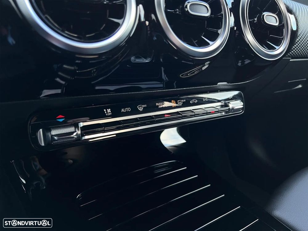 Mercedes-Benz A 180 Limousine d Business Solutions Aut. - 55