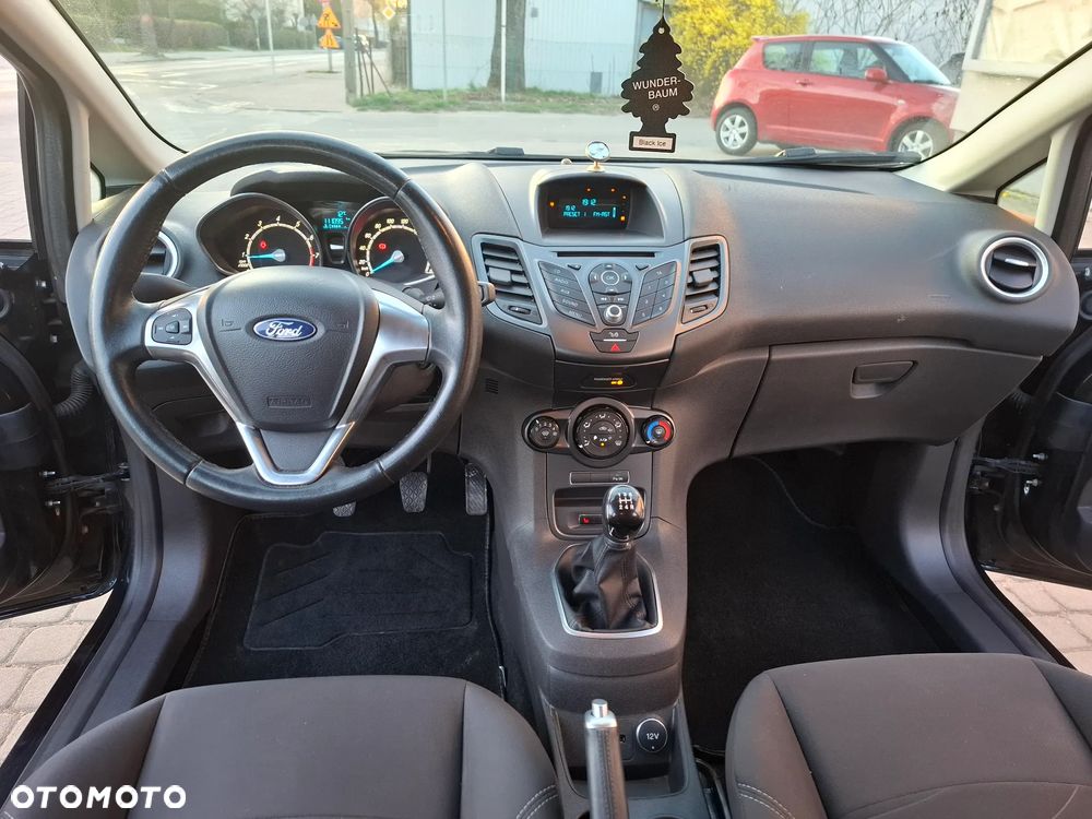 Ford Fiesta 1.25 Silver X Plus EU6 - 19