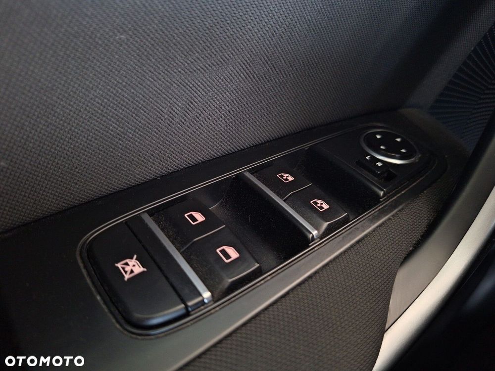 Kia Ceed 1.5 T-GDI M DCT - 35