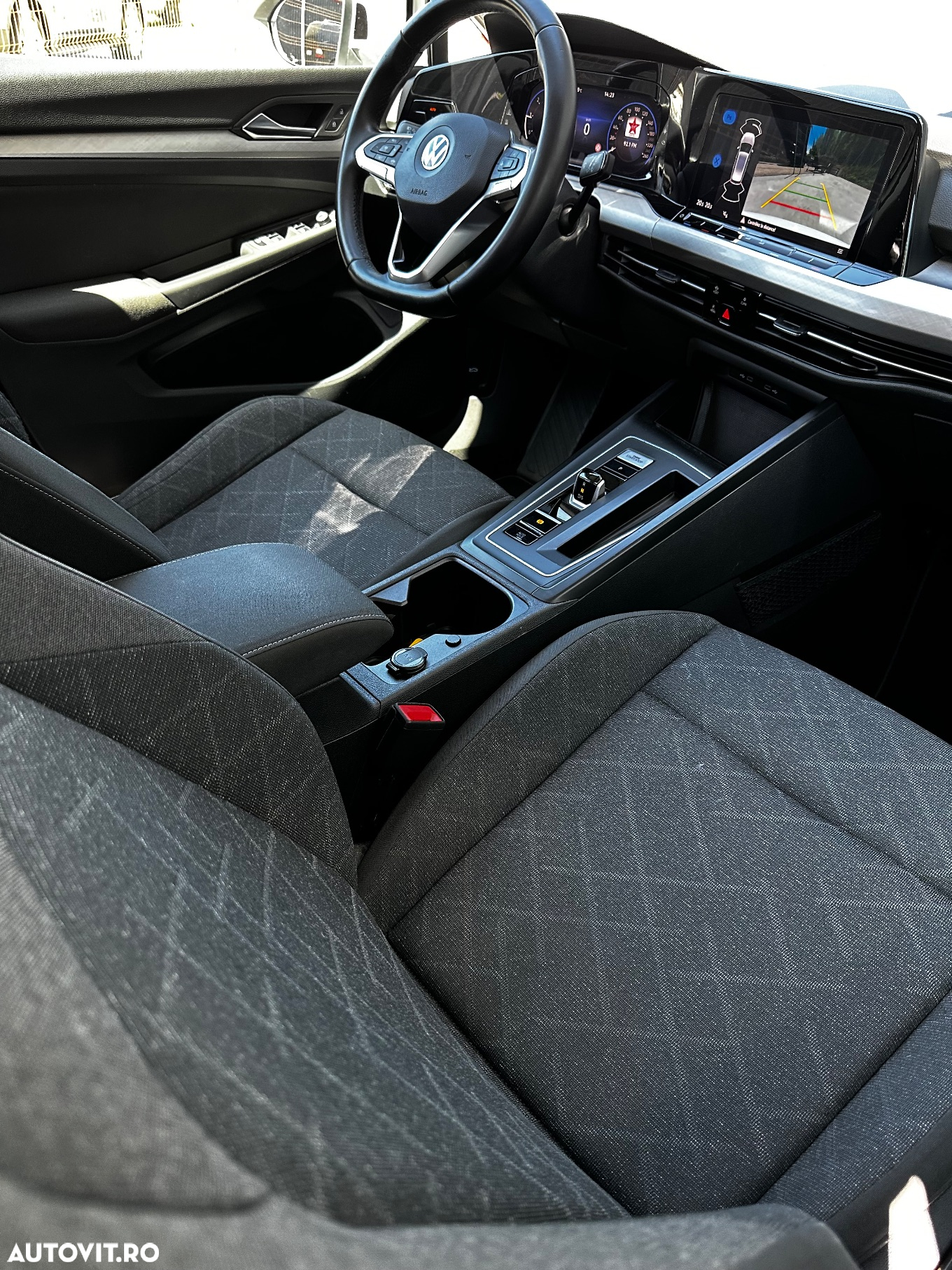 Volkswagen Golf Variant 2.0 TDI 116CP DSG Life - 11