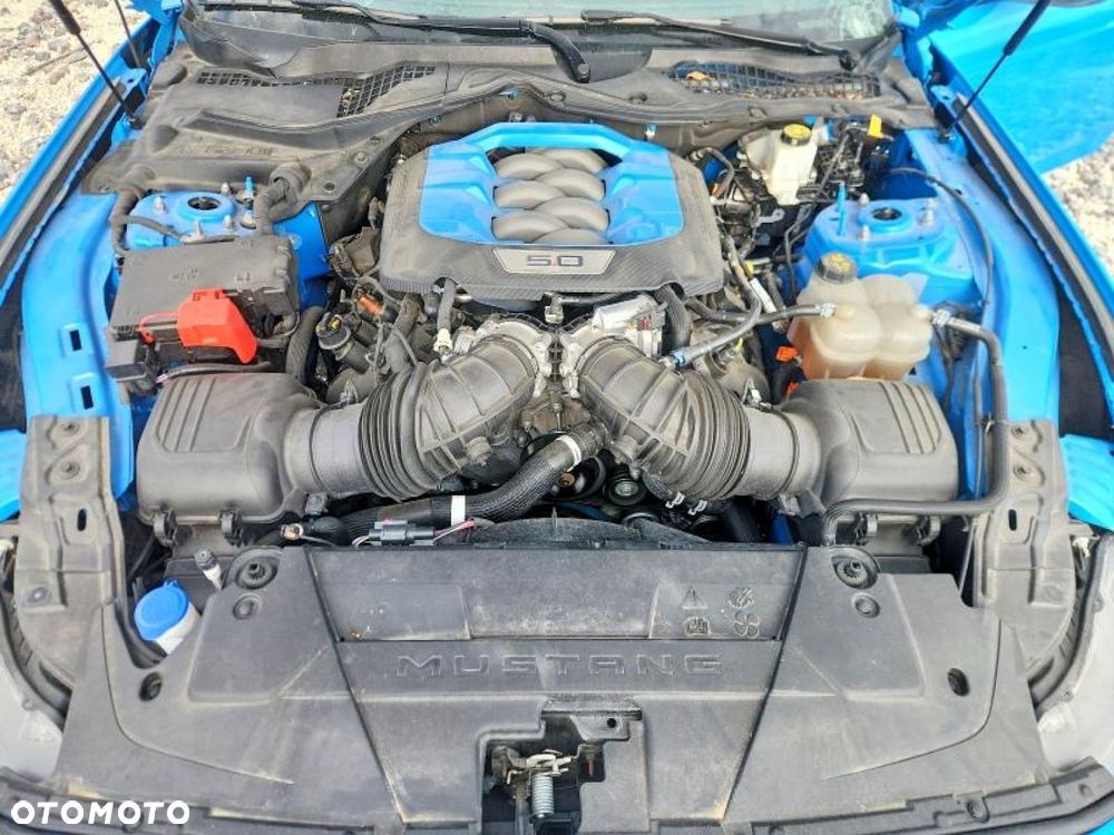 Ford Mustang - 7