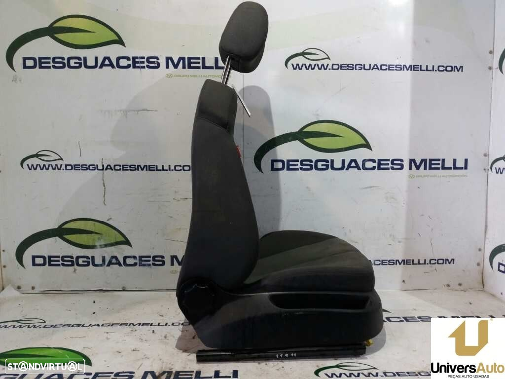 BANCO FRONTAL DIREITO SEAT LEON 2006 -1K4881106 - 2