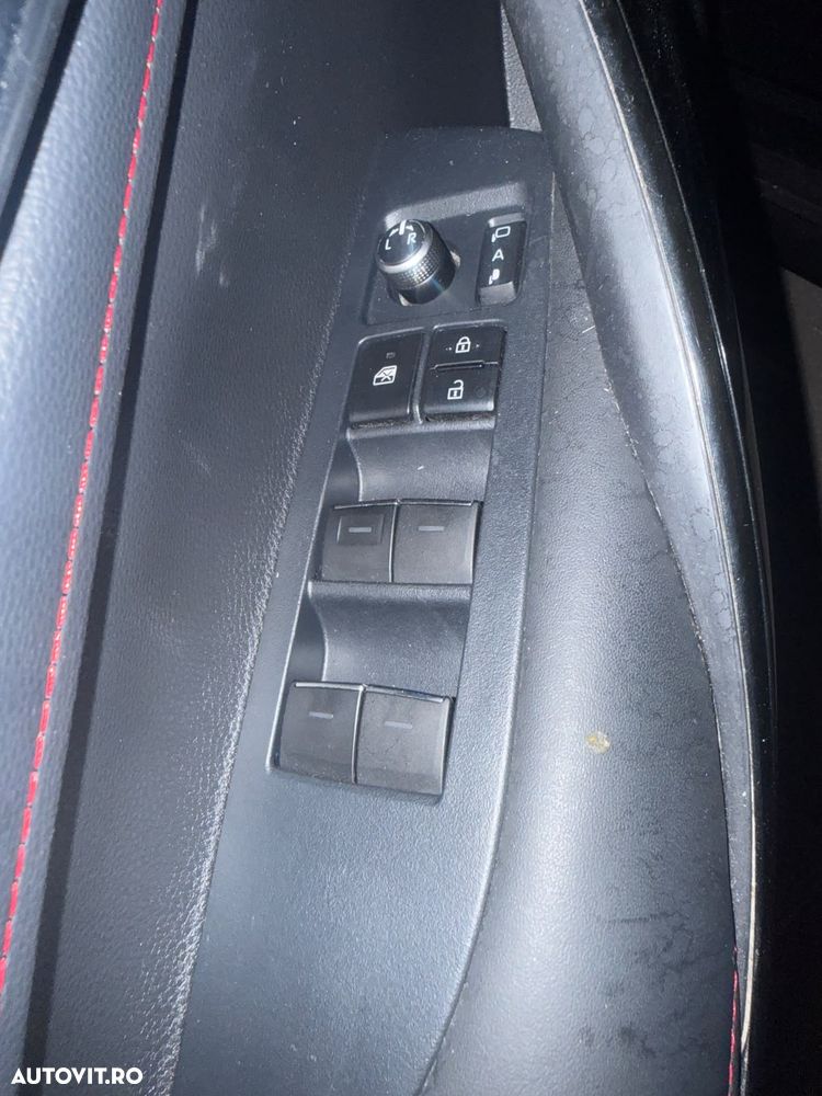 Toyota Corolla 1.8 HSD Exclusive - 16