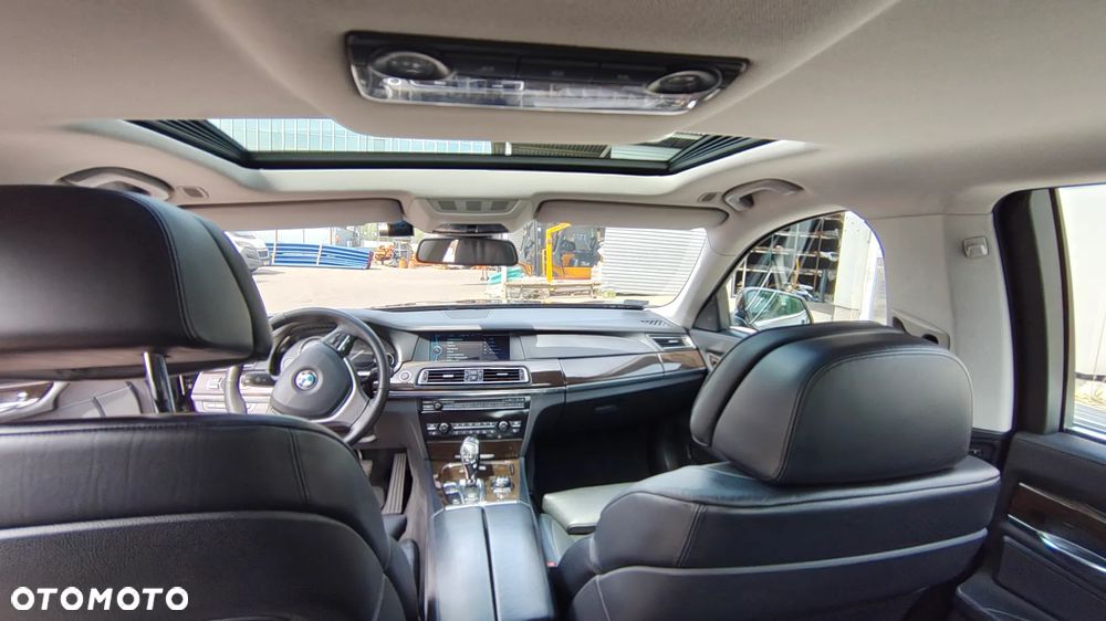 BMW Seria 7 730d Blue Performance - 20
