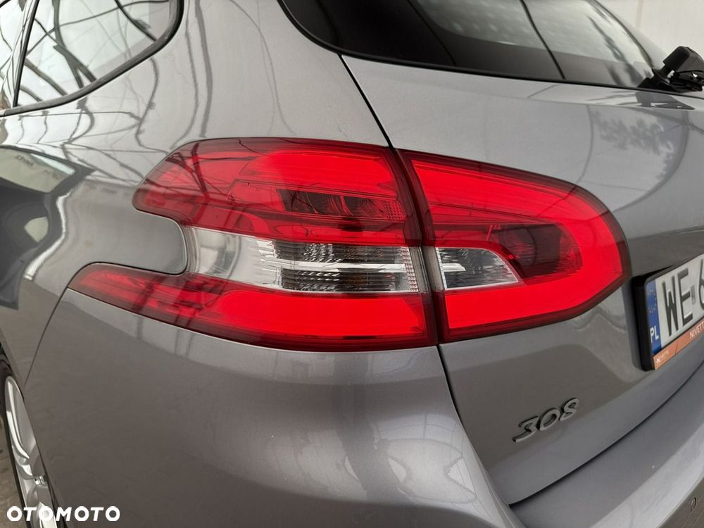 Peugeot 308 - 30